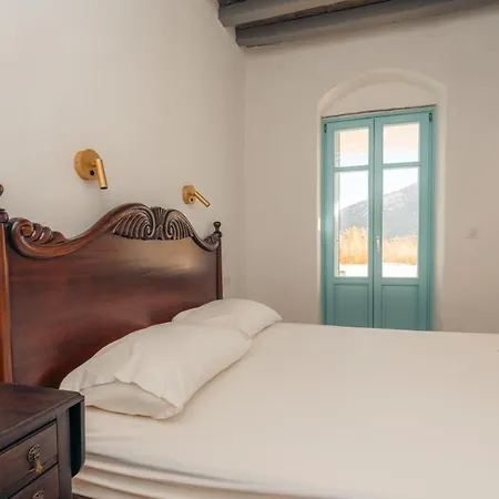 Eco-luxe Retreat In Ano Petali, Sifnos *