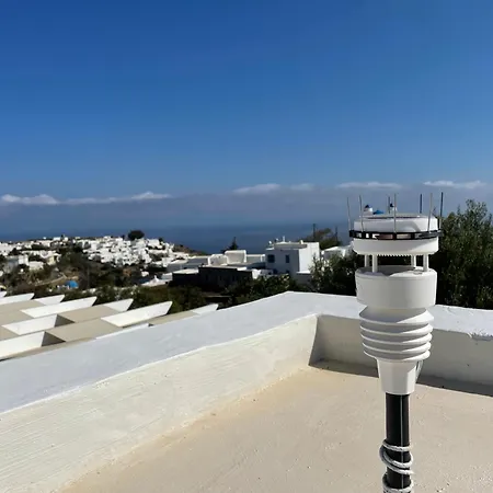 Eco-luxe Retreat In Ano Petali, Sifnos Apollonia