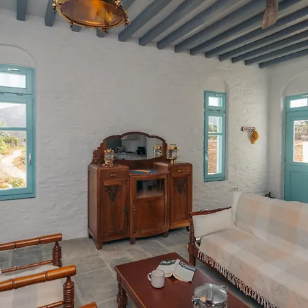 Eco-luxe Retreat In Ano Petali, Sifnos Apollonia