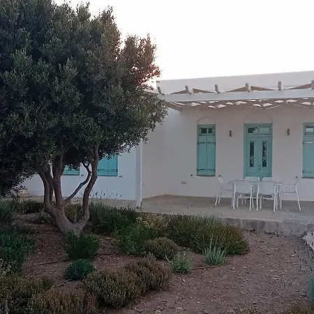 Eco-luxe Retreat In Ano Petali, Sifnos Holiday home